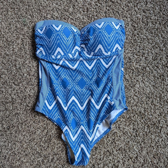 ♥️Sea Level Australia One Piece Swimsuit US6 - Picture 1 of 7